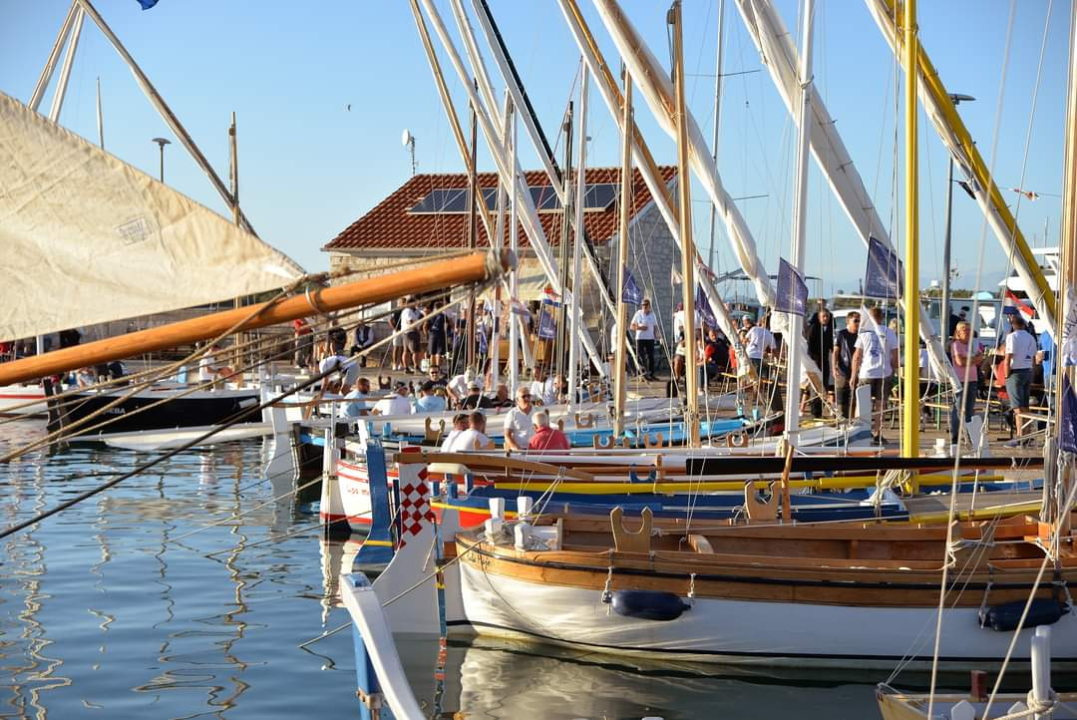 Leteći odred otvorit će ovog petka 26. Dane latinskog idra!
