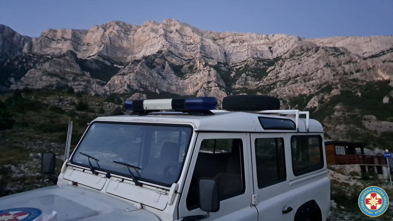 Šibenski HGSS-ovci spašavali strance s dinarske ferate: 'Dobro procijenite svoje sposobnosti'
