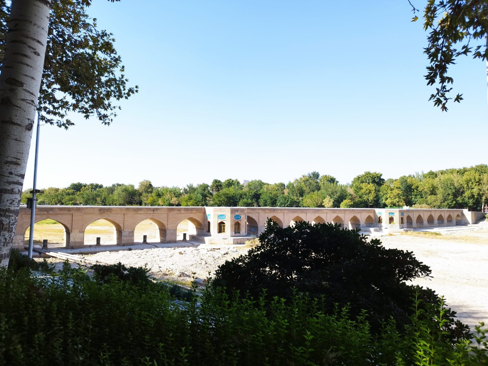 Petnaest planinara iz Šibenika krenulo u osvajanje najvećeg vrha u Iranu: Njih devetero je uspjelo!