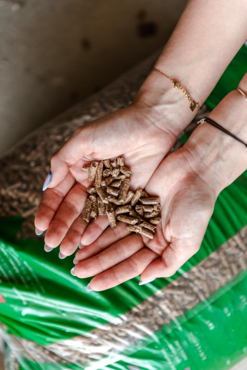 Pripremite se za zimu uz odlične popuste Vrcić drva!