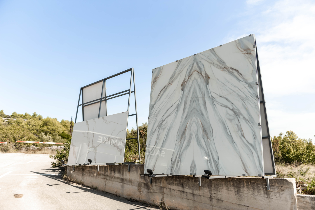 Artemis nudi akcijske cijene keramike s lagera! 