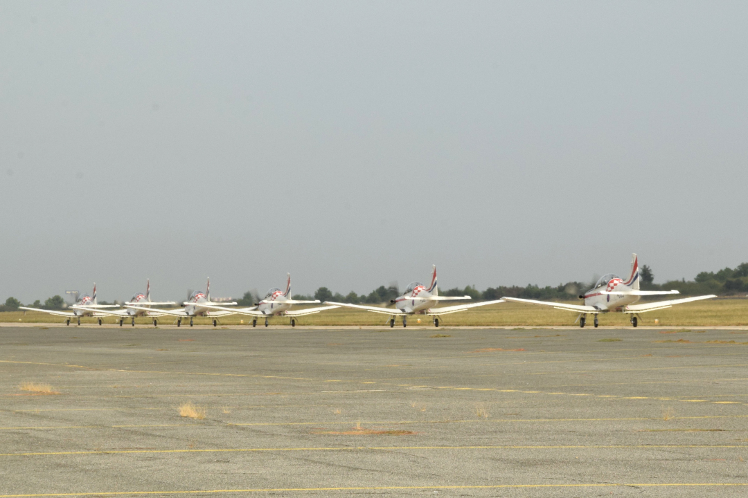 'Krila Oluje' ponovo pozdravila brojne hrvatske gradove: 'Srce nam je veliko kao kuća' 