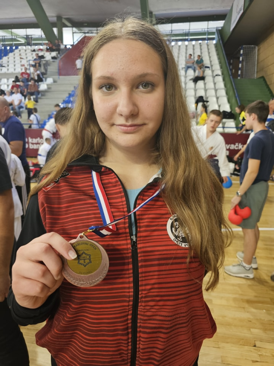 Vodički karataši na međunarodnom turniru osvojili 35 medalja