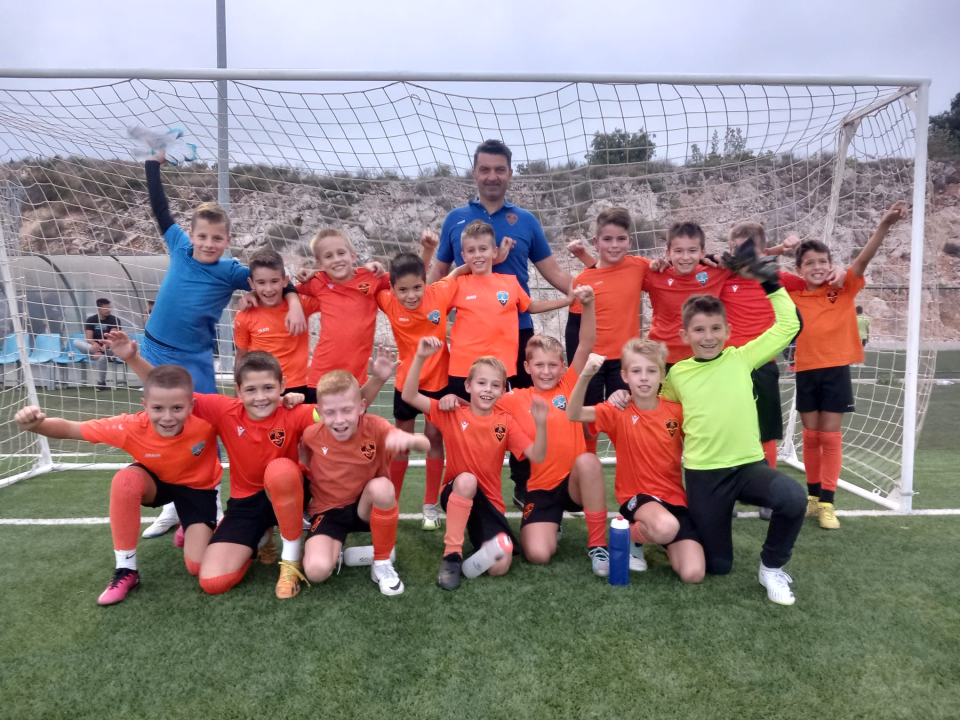 Šibenik do dvije medalje na memorijalu 'Marinko Kardum': Mlađi pioniri prvi, tići drugi