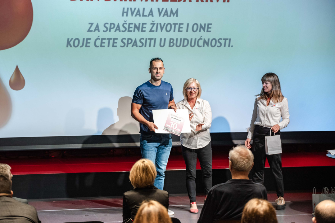 Svečanost Crvenog križa u Arsenu: 'Za krv se nikad neće naći adekvatna zamjena'