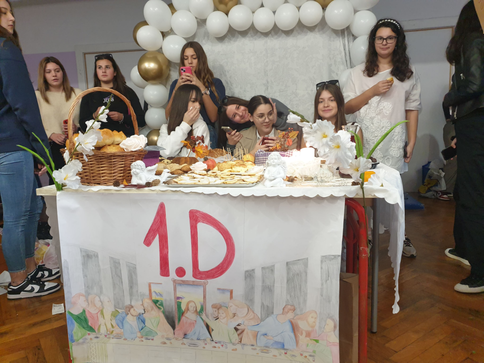 Dani kruha održani u Ekonomskoj školi Šibenik: Dio hrane doniran Caritasu