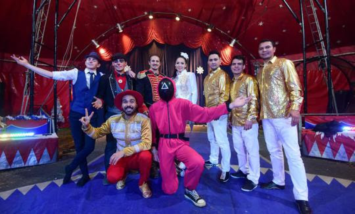 Cirkus Grande Colosseum došao je u Šibenik: Pogledajte vrhunske akrobacije uživo!