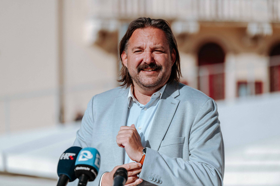 Restović i Grbin: Gradska uprava se potpuno pogubila, kakvu kvalitetu života građana žele?