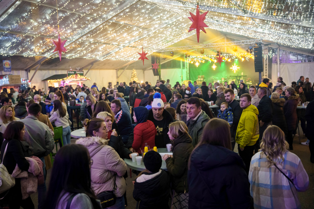 Koncertom Vatre otvoren Kraljevski advent u Kninu