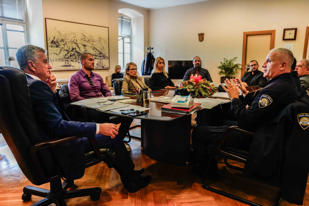 Održana sjednica Odbora za prevenciju kriminaliteta u Šibeniku: 'Živimo u sigurnom gradu'