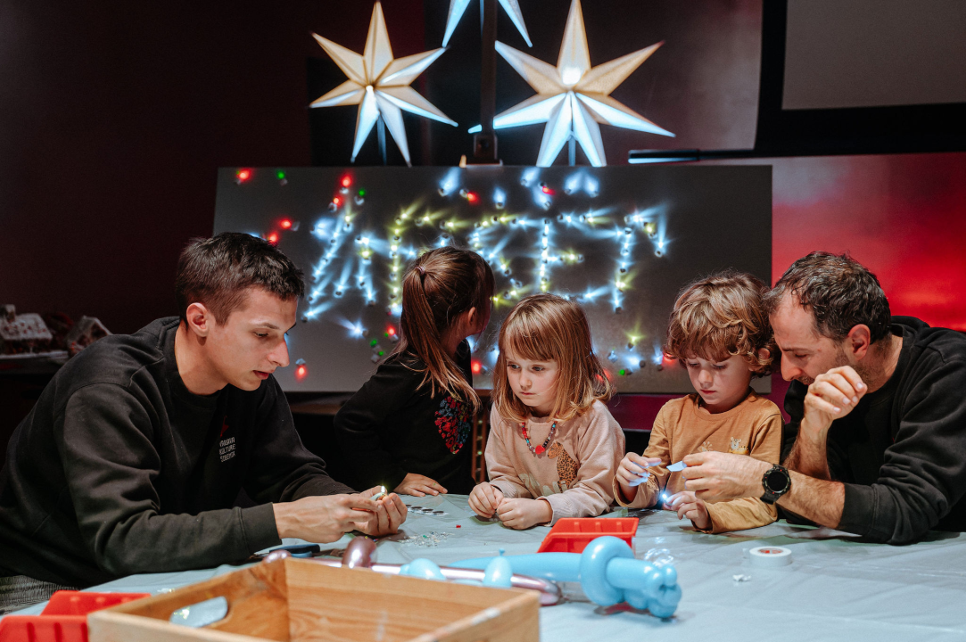 Arsenturica je pun pogodak, djeca jučer izrađivala magnetne svjetleće ‘bacalice’ 