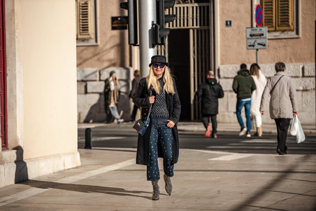 Zanimljive čizme i topli kaputi: Evo što se ovih dana nosilo po Šibeniku