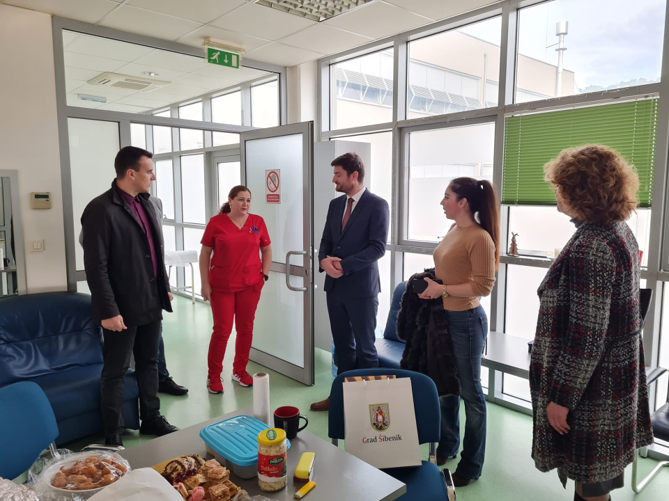 Predstavnici Grada i Županije obišli dežurne službe u Šibeniku