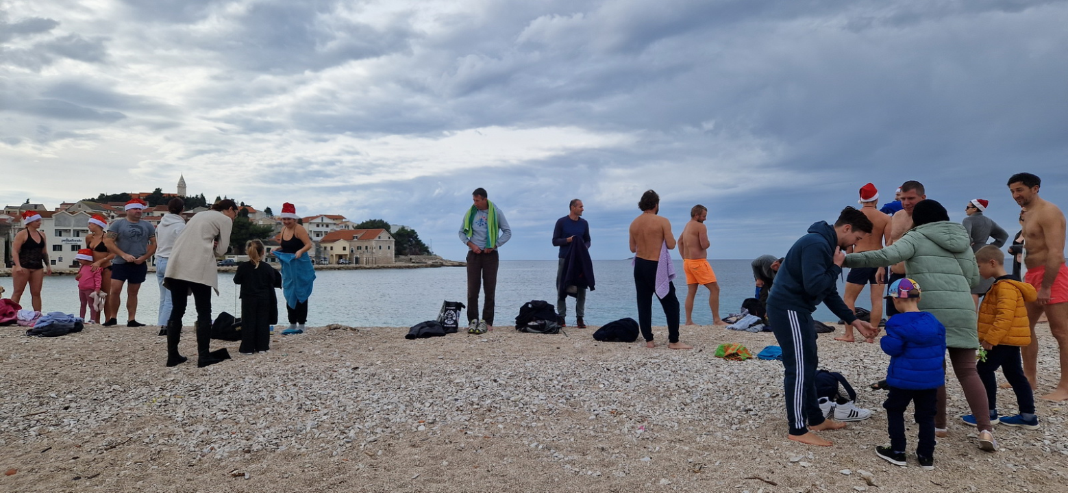 Novogodišnja banjada u Primoštenu
