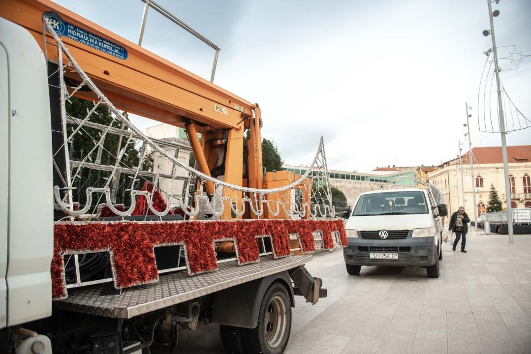Uklanjaju se ukrasi, odlazi klizalište: Jeste li spremni za siječanjsku depresiju?