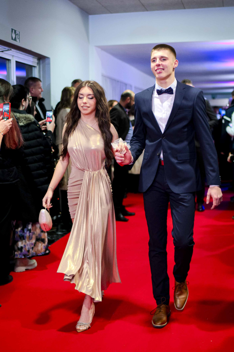 Zavirite na blještavi maturalni ples Tehničke škole Šibenik (1)