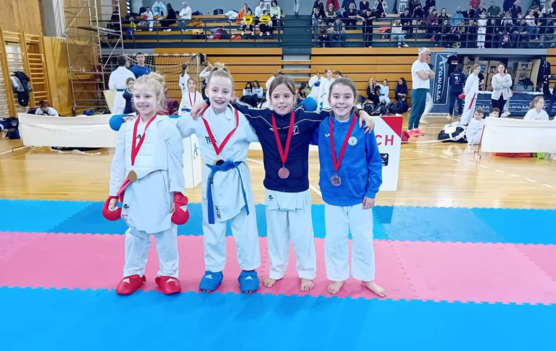 Murterski karataši osvojili tri medalje na turniru koji je okupio 491 natjecatelja