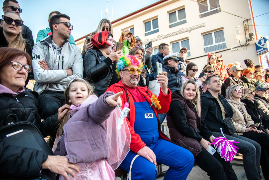  FOTOGALERIJA (2) Aleksandra Prijović nastupila na Murteru, tamo zabrana nije bilo