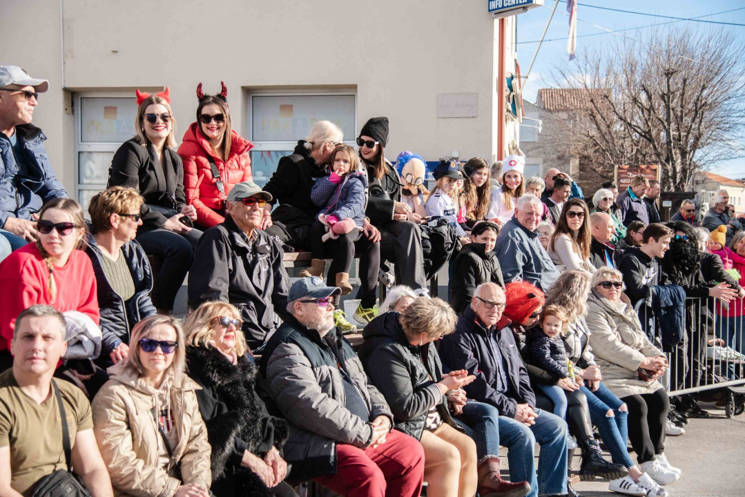  FOTOGALERIJA (2) Aleksandra Prijović nastupila na Murteru, tamo zabrana nije bilo