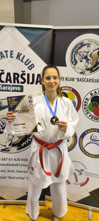 Još jedan uspješan vikend za Karate klub Šibenik 1066: Iz Sarajeva se vratili s nizom medalja