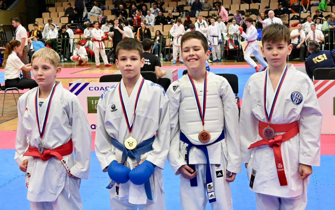 Karate klub Okit iz Slovenije se vratio s pregršt medalja: Njih sedam osvojilo ih šest