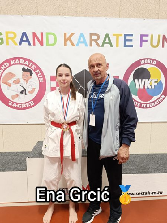 Čak 11 medalja za Karate klub Šibenik na turniru u Ivanjoj Reki