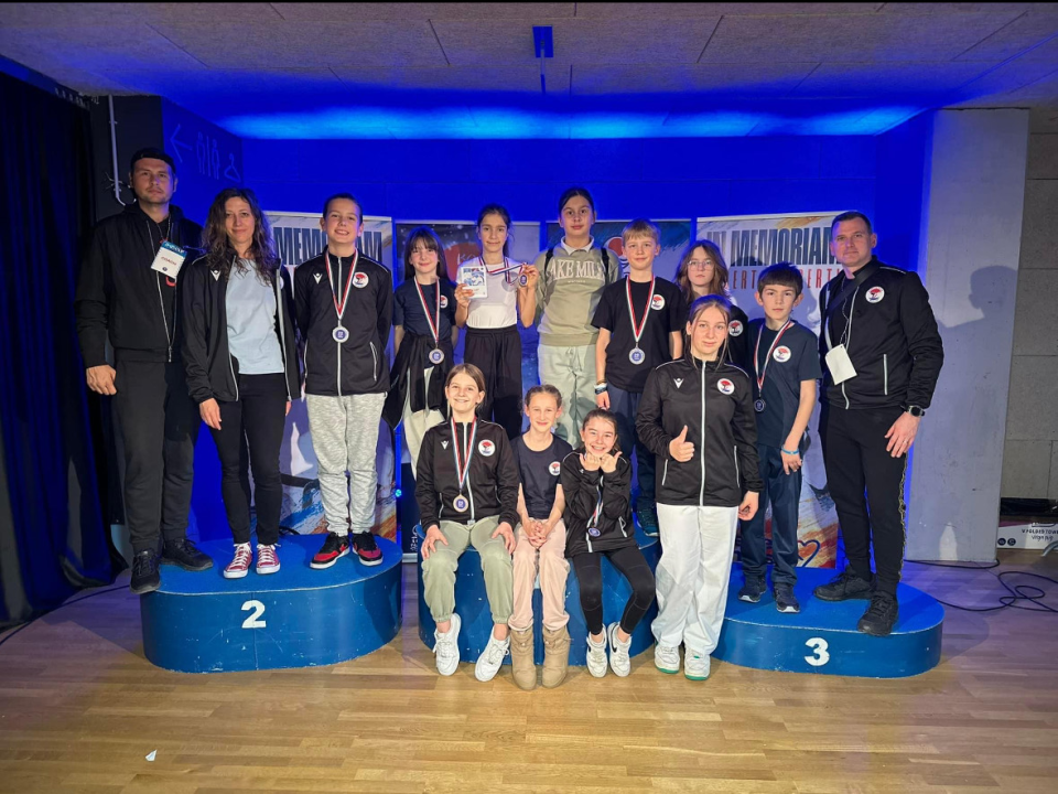 Članovi Karate kluba Murter nastupili na turniru Tad Kup 2024.: Vratili se sa sedam medalja  