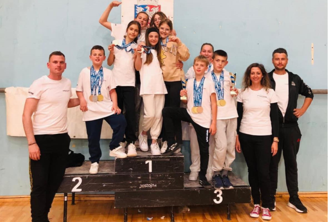 Borci KK Phoenix na natjecanju u Postojni ostvarili vrhunske rezultate 