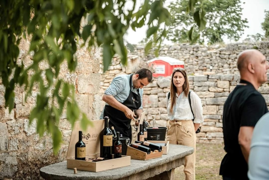 Posjetite lokalne kušaonice vina po čak 50 posto nižim cijenama!