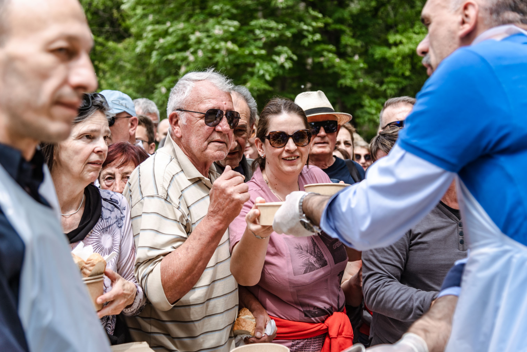 Uz podjelu graha u NP Krka obilježen Praznik rada: 'Moramo kontinuirano raditi na poboljšanju radničkih prava' 