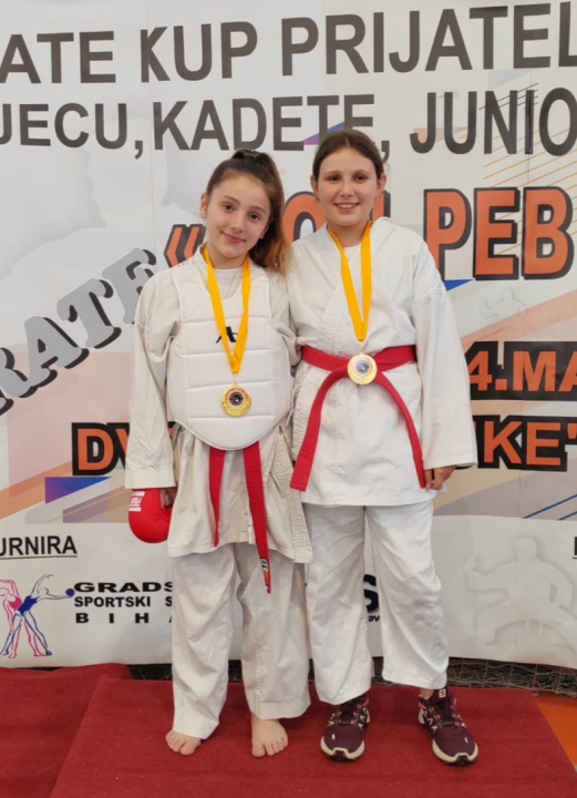 Čak 40 medalja karataša KK Šibenik 1066 na Kupu prijateljstva u Bihaću