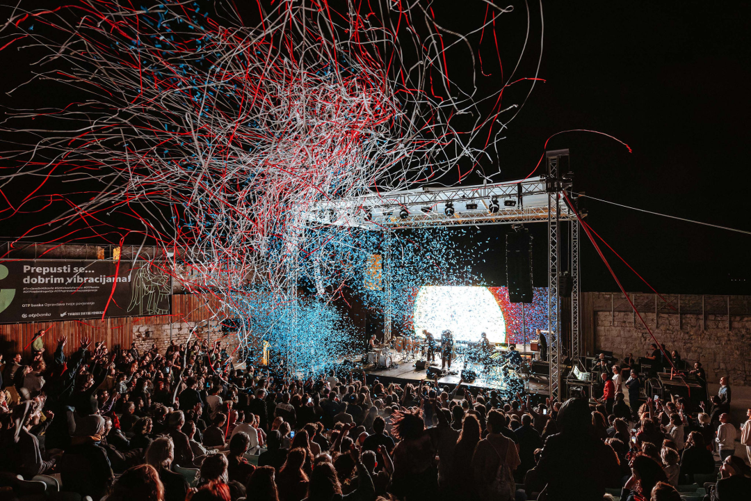  Proslavljen 10. rođendan pozornice na Tvrđavi sv. Mihovila uz odličnu svirku BADBADNOTGOOD