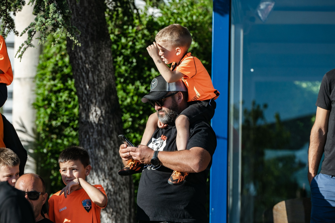 Šibenik dočekao svoje heroje u narančastom: 'Carević ostaje, sezona time završena'