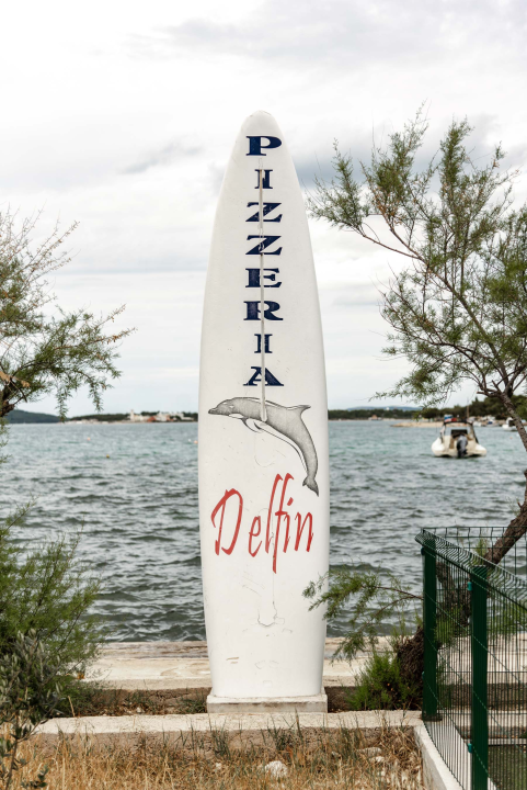 Posjetite Pizzeriju Delfin i uživajte u raznim specijalitetima!