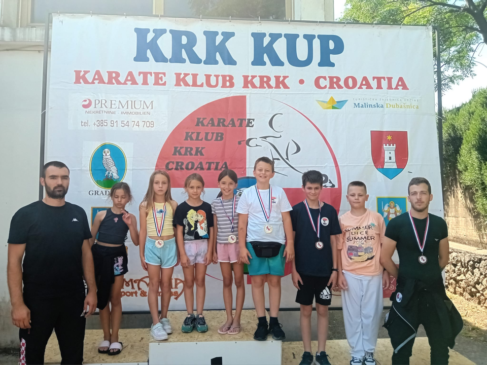 Mladi karataši Murtera osvojili 12 medalja u posljednja tri vikenda sezone