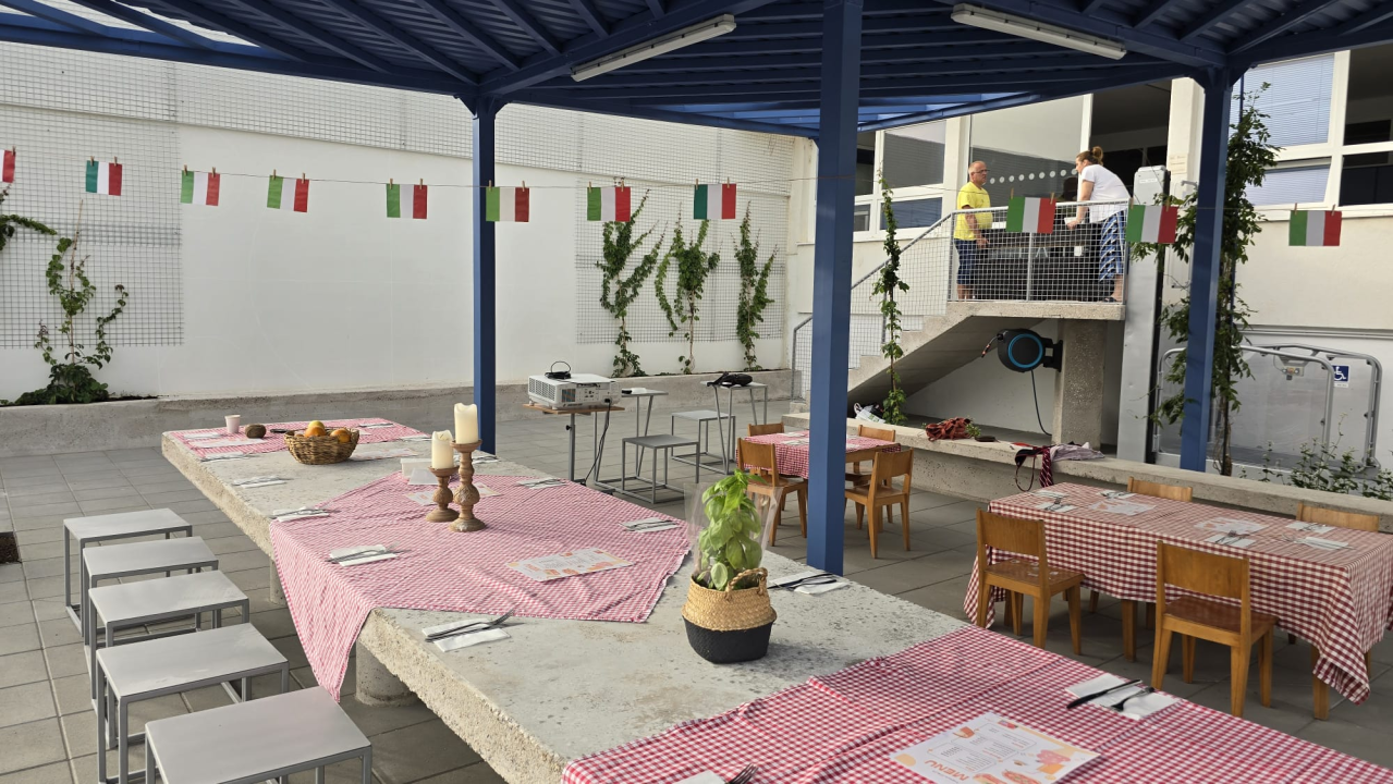 U OŠ Jurja Dalmatinca proradila prava trattoria u kojoj se odlično jede, ali i sluša dobra glazba