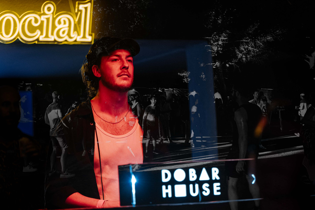 Pogledajte kako izgleda otvorenje plesne sezone u jednoj od najpoznatijih diskoteka u Dalmaciji 