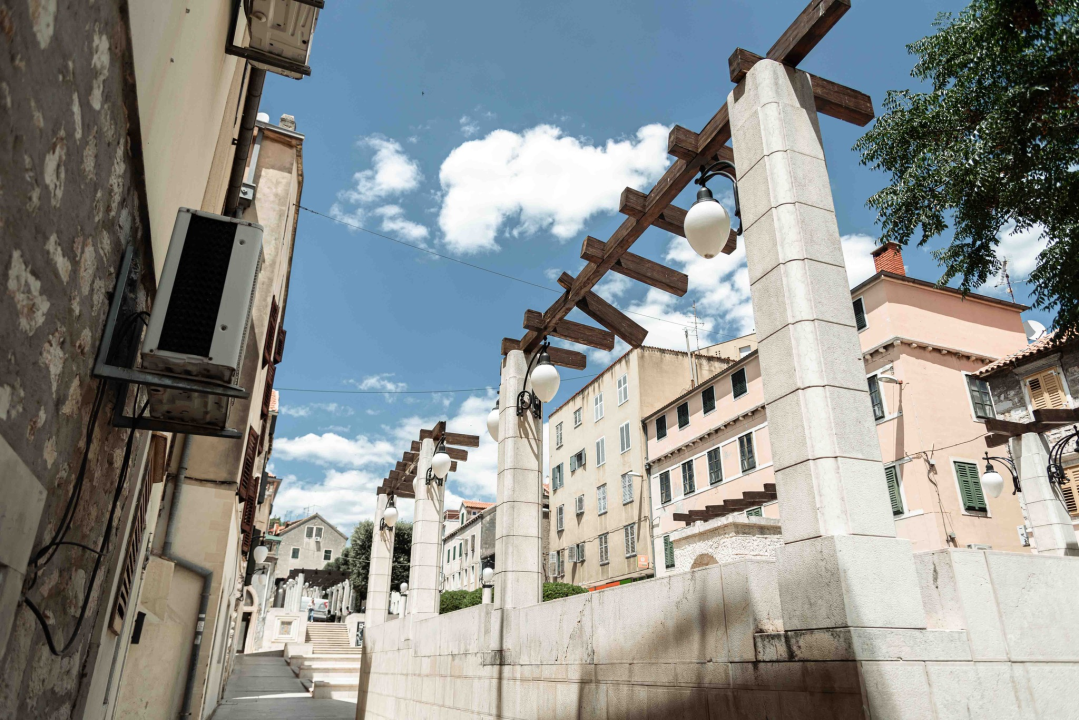 Izbjegavajte Stari pazar kod česme, barem do sutra ujutro