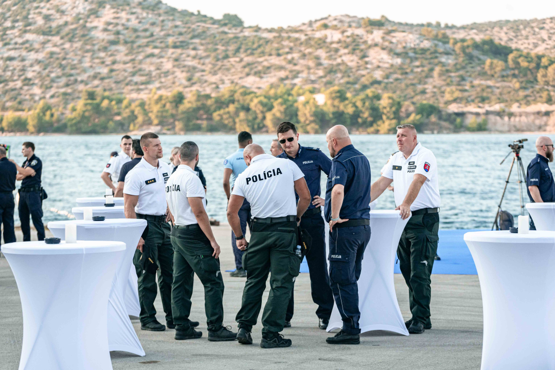 Na Martinskoj se okupili policajci, a Božinović poručio: 'Jedna smo od najsigurnijih zemalja na svijetu'