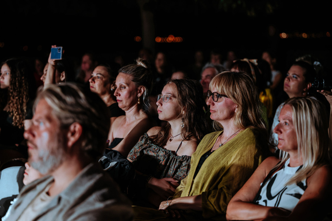 Anatomija zagrljaja i preispitivanje percepcije vlastitog tijela na tvrđavi Barone
