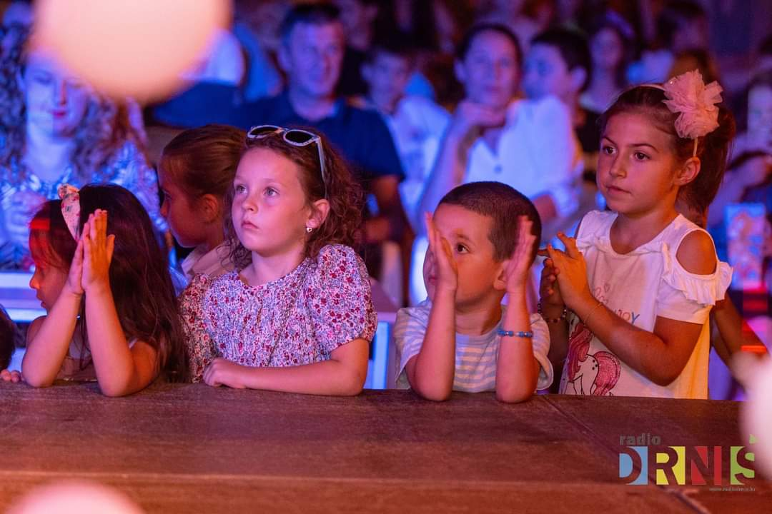 Jakov Marjanović s Rim Tim Tagi Dim pobjednik Minifesta Radio Drniša