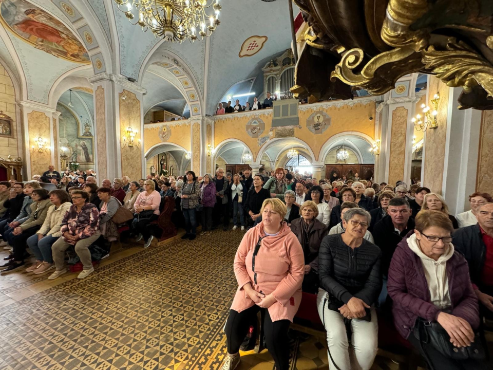 Vjernici Šibenske biskupije hodočastili u Sisak i Varaždin