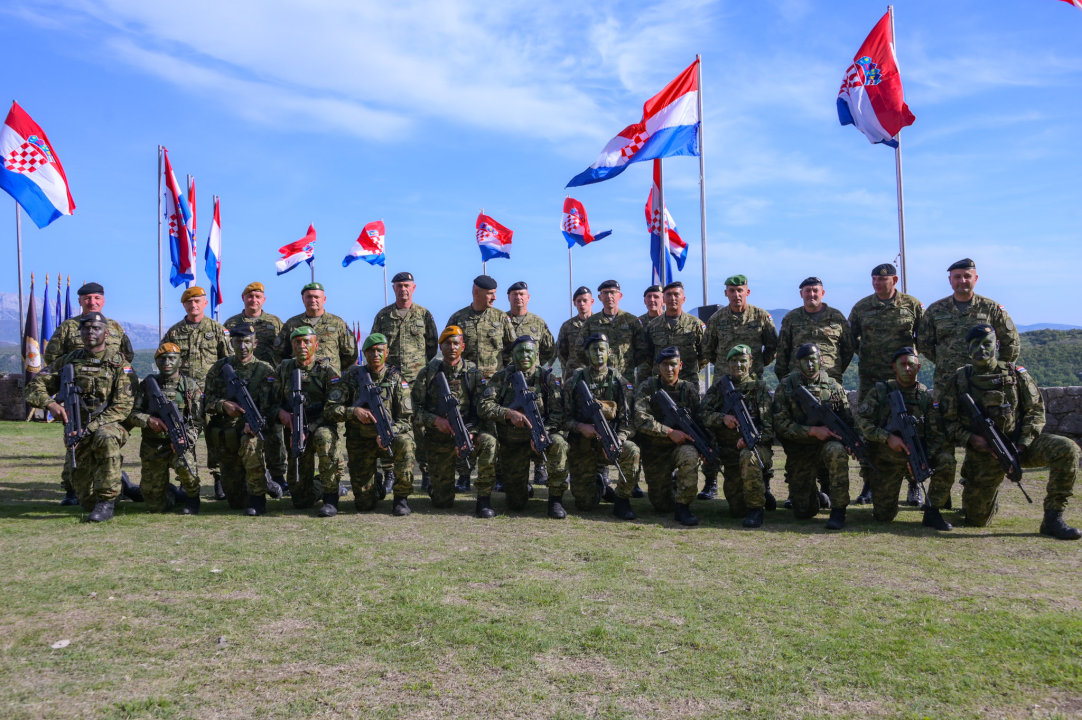 Novi vođe Hrvatske vojske završili hodnju do Knina dugu 88 kilometara