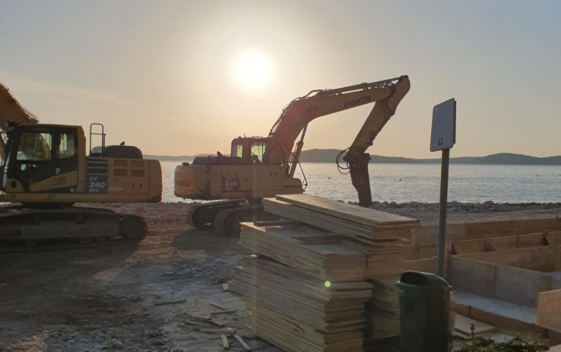 Teška mehanizacija na Jadriji počela s uređenjem kultnog kupališta, rok je šest mjeseci