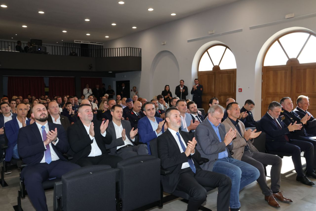 Održana svečana sjednica Općine Tisno, zaslužnim pojedincima uručene nagrade