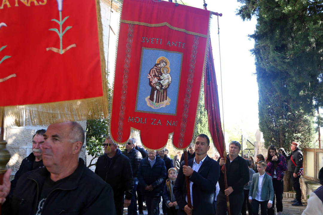 U Jezerima proslavljen blagdan Gospe od Zdravlja