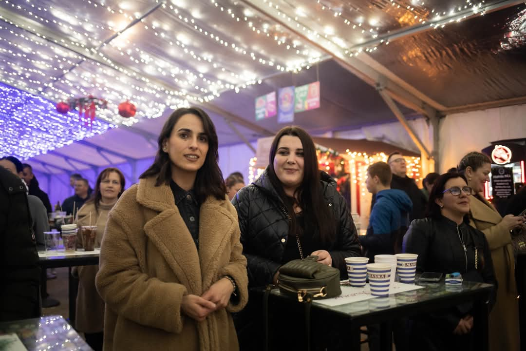 Advent u Kninu i ovaj tjedan nastavlja spajati zajedništvo i blagdanski duh. Provjerite što su pripremili