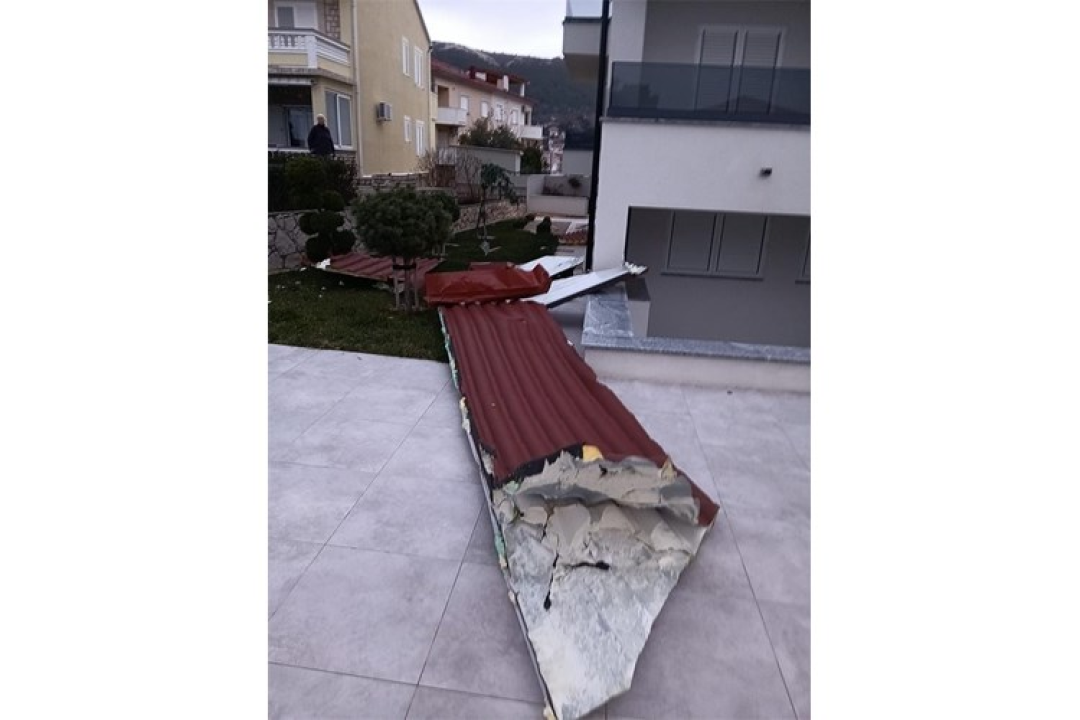 Olujno nevrijeme stvara probleme: Vatrogasci bilježe povećan broj intervencija