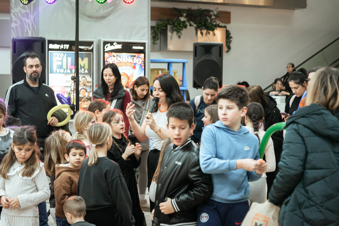 Završilo je veliko finale nagradne igre Dalmare centra: Renault Captur otišao u sretne ruke!