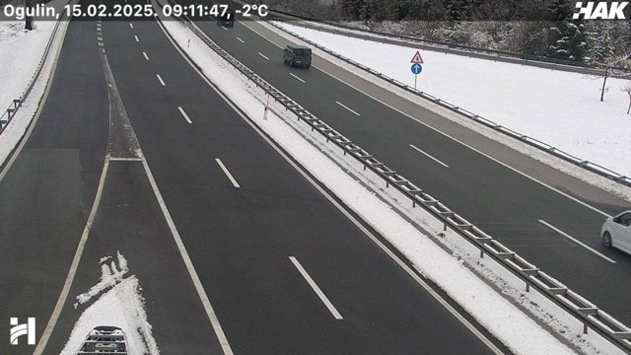 Vjetar i snijeg stvaraju probleme: Za sav promet zatvorena dionica Dalmatine